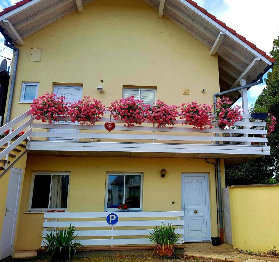 Apartamento Marco Polo Horbourg Exterior foto